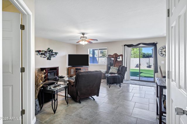 2408 W ALLENS PEAK Drive, San Tan Valley, AZ 85144