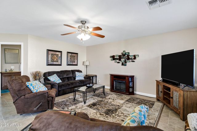 2408 W ALLENS PEAK Drive, San Tan Valley, AZ 85144