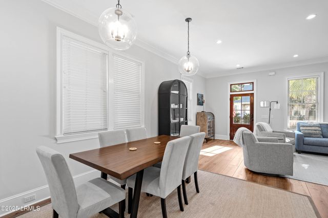 7 Canton Row, Beaufort, SC 29906