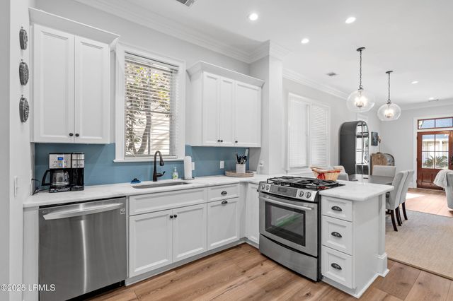 7 Canton Row, Beaufort, SC 29906