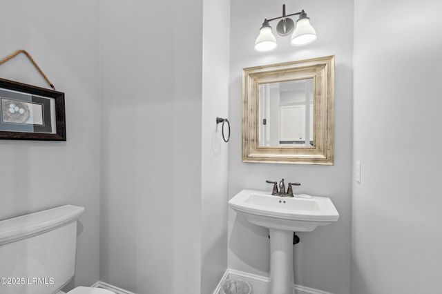 7 Canton Row, Beaufort, SC 29906