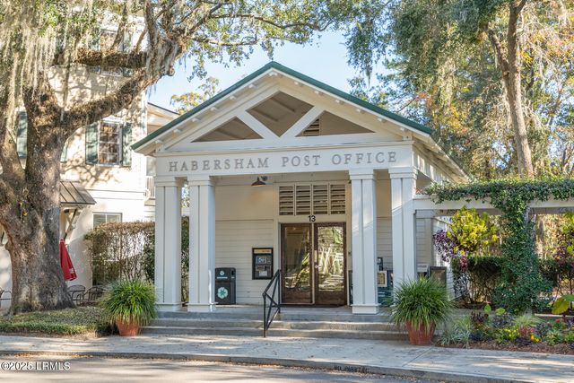 7 Canton Row, Beaufort, SC 29906