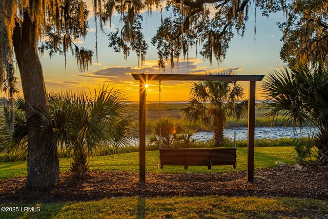 7 Canton Row, Beaufort, SC 29906