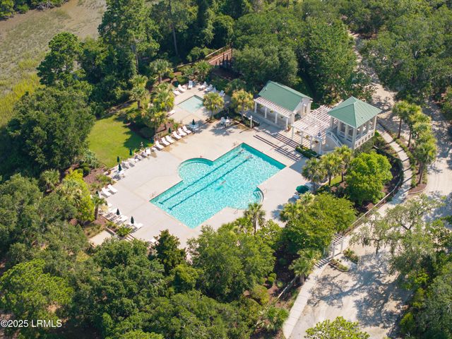 7 Canton Row, Beaufort, SC 29906