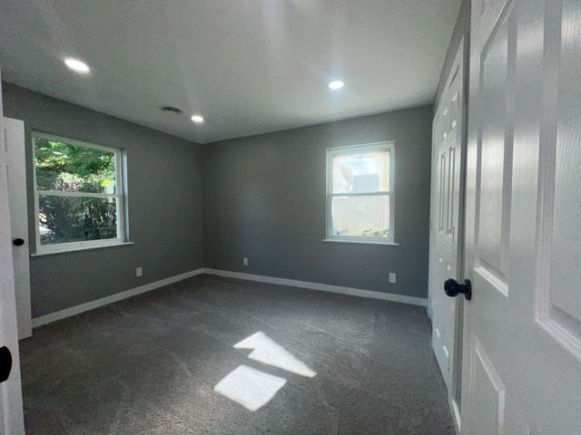 2710 Roberts Circle, Arlington, TX 76010