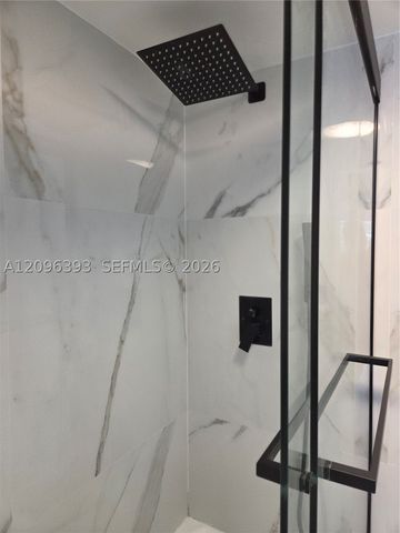 15888 SW 95th Ave 210, Miami, FL 33157