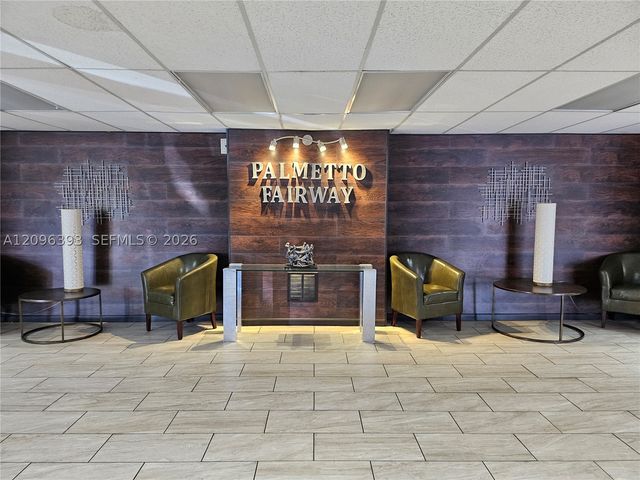 15888 SW 95th Ave 210, Miami, FL 33157