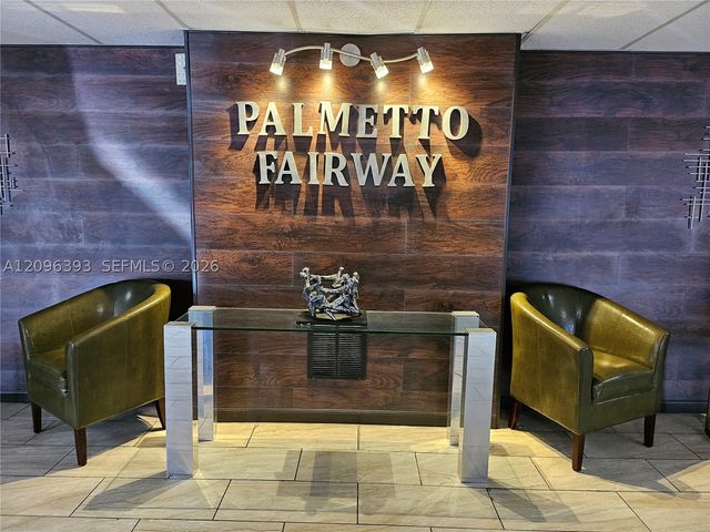 15888 SW 95th Ave 210, Miami, FL 33157
