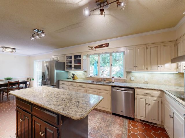 112 Leigh Circle, Hot Springs, AR 71901