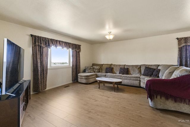5350 E Red Creek Springs Rd, Pueblo, CO 81005