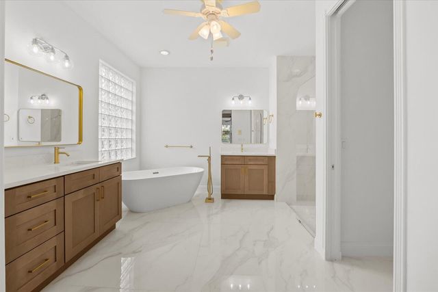 7558 Tarpon Cove Circle, Greenacres, FL 33467