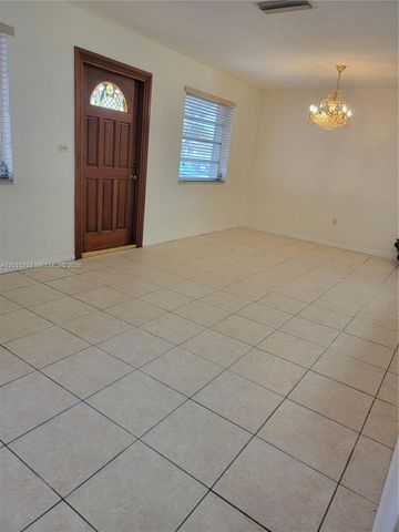 6510 SW 20 street 0, West Miami, FL 33155