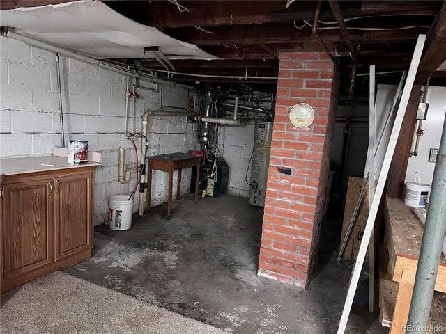 125 7th St, Hugo, CO 80821