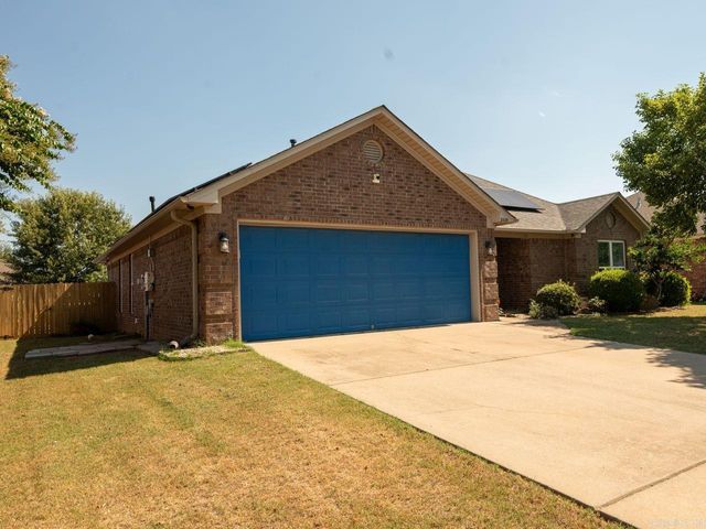 2530 Zoysia Lane, Conway, AR 72034