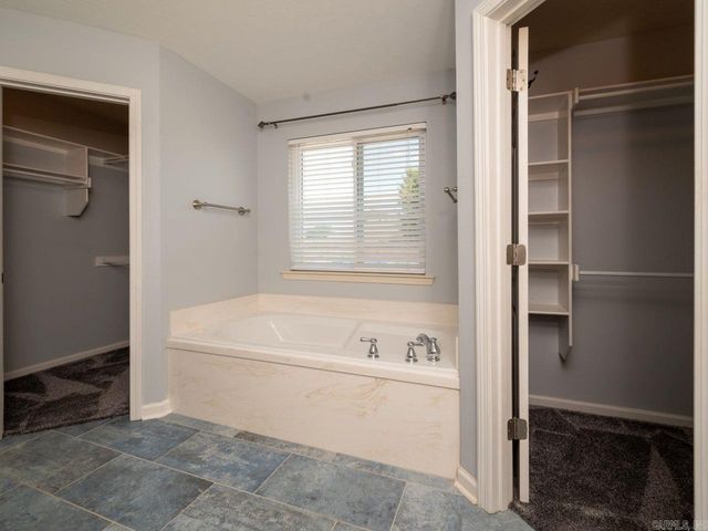 2530 Zoysia Lane, Conway, AR 72034
