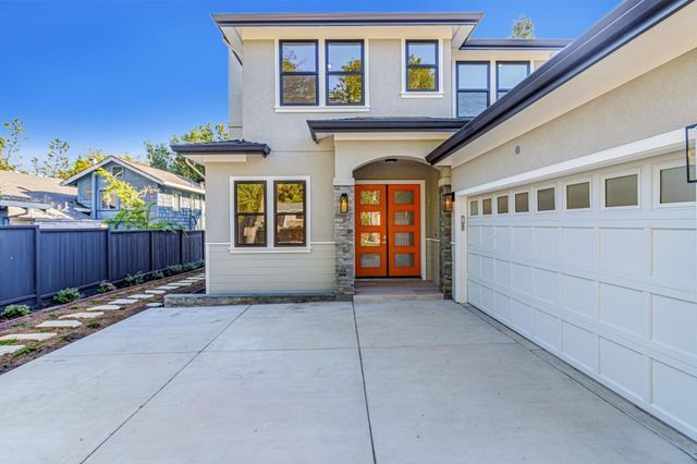 1066 Larch Avenue, Moraga, CA 94556