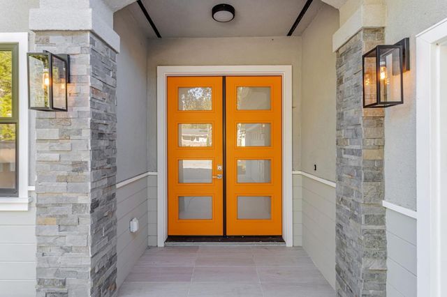 1066 Larch Avenue, Moraga, CA 94556