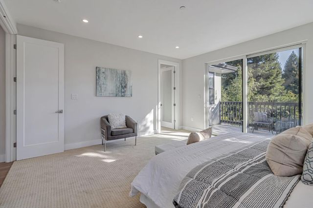 1066 Larch Avenue, Moraga, CA 94556