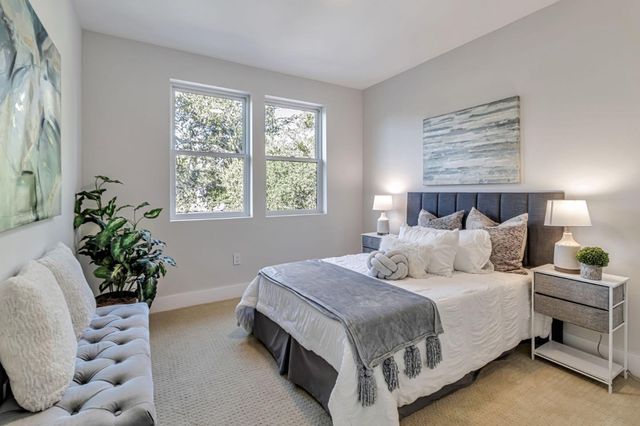 1066 Larch Avenue, Moraga, CA 94556