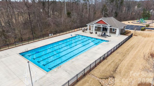 10666 Sapphire Trail, Davidson, NC 28036