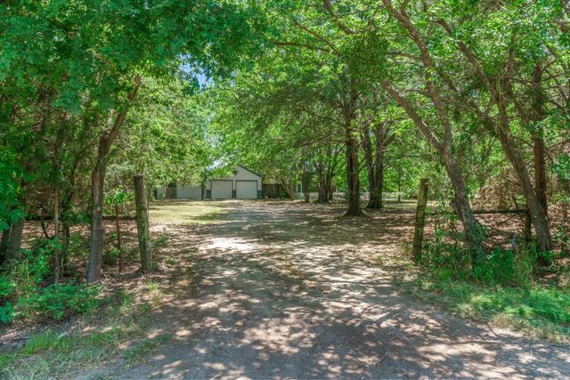 1100 Vz County Road 3414, Wills Point, TX 75169
