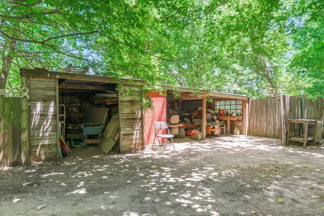 1100 Vz County Road 3414, Wills Point, TX 75169