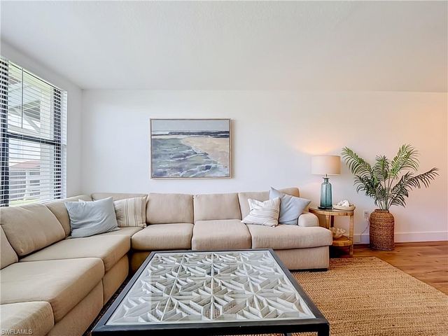 979 E Gulf DR D433, Sanibel, FL 33957