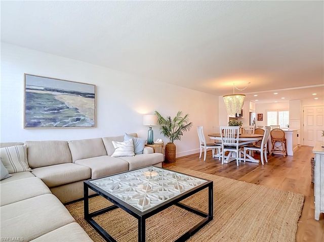 979 E Gulf DR D433, Sanibel, FL 33957