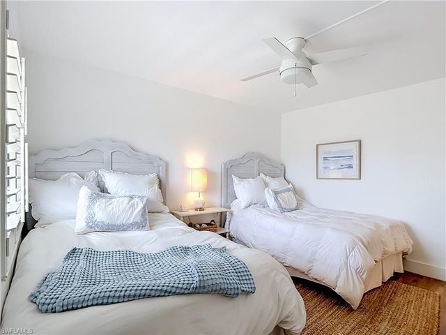 979 E Gulf DR D433, Sanibel, FL 33957