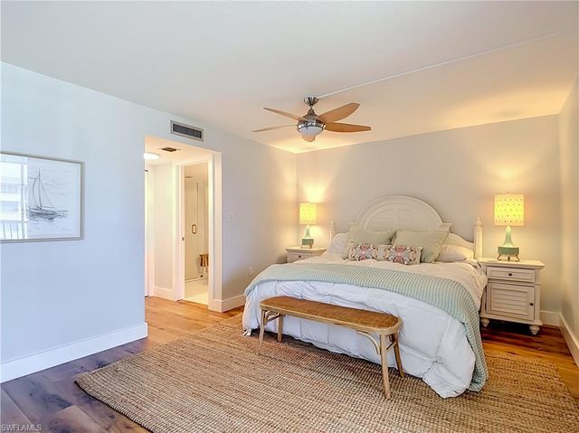 979 E Gulf DR D433, Sanibel, FL 33957
