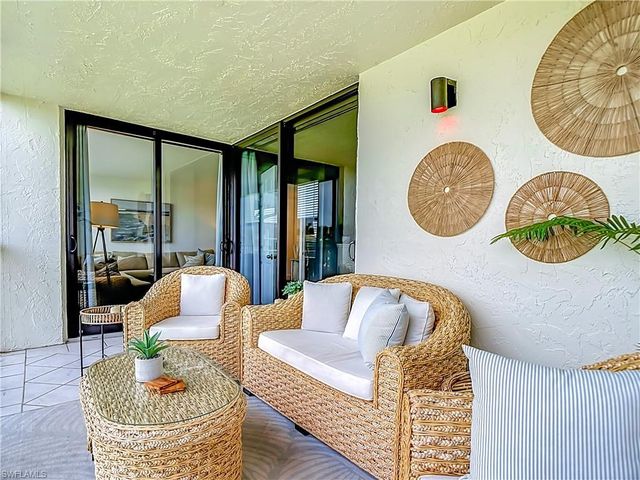 979 E Gulf DR D433, Sanibel, FL 33957