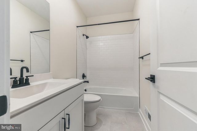 24121 BREAKWATER LN, Millville, DE 19967