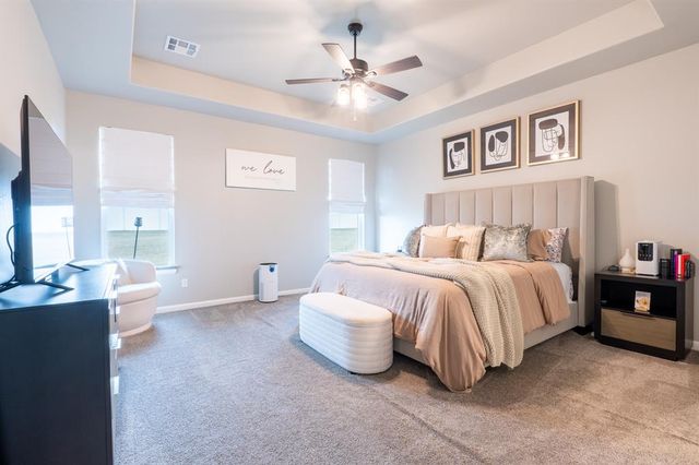 2700 Woodlawn Court, Shawnee, OK 74804