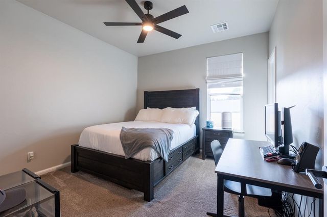 2700 Woodlawn Court, Shawnee, OK 74804