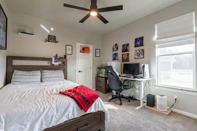 2700 Woodlawn Court, Shawnee, OK 74804