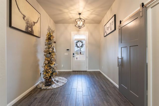 2700 Woodlawn Court, Shawnee, OK 74804