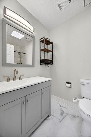 2500 Stallion Loop SE, Rio Rancho, NM 87124