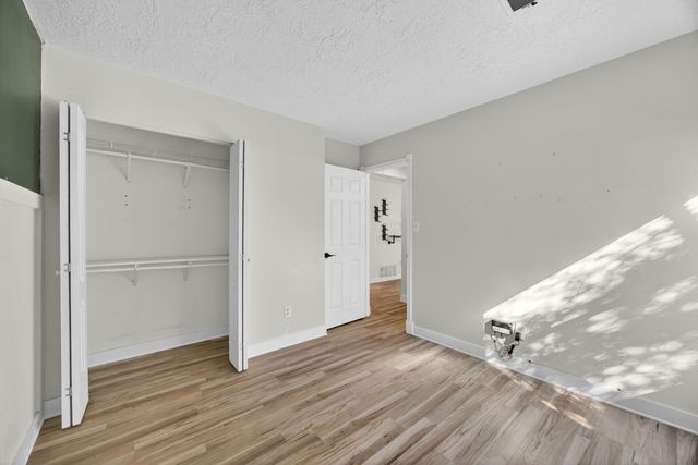 2500 Stallion Loop SE, Rio Rancho, NM 87124