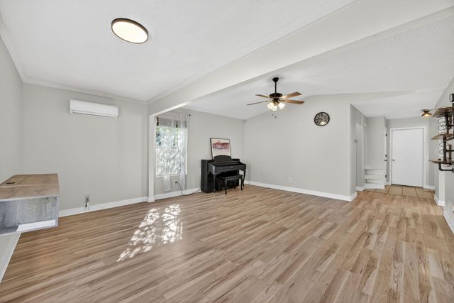 2500 Stallion Loop SE, Rio Rancho, NM 87124