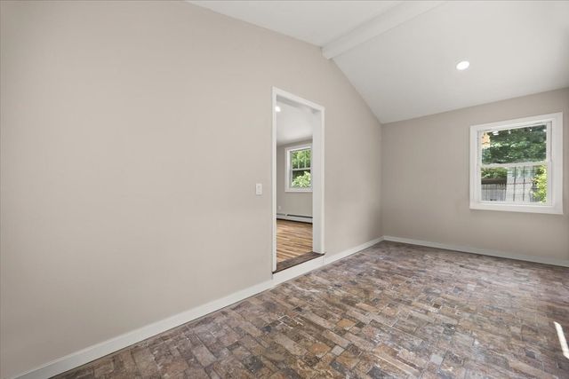 1649 Rodman St, Fall River, MA 02721