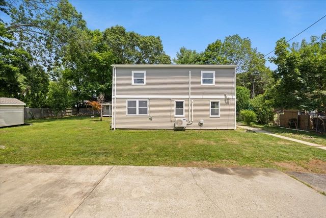 1649 Rodman St, Fall River, MA 02721