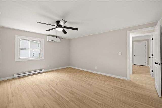 1649 Rodman St, Fall River, MA 02721