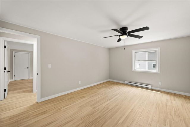 1649 Rodman St, Fall River, MA 02721