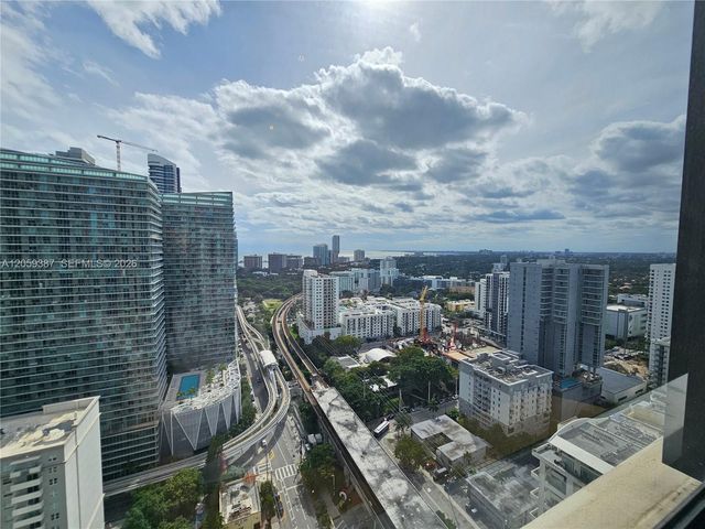 999 SW 1st Ave 3004, Miami, FL 33130