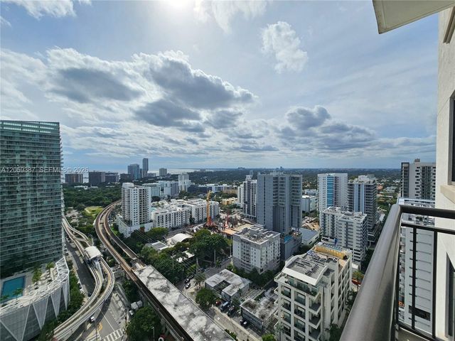 999 SW 1st Ave 3004, Miami, FL 33130