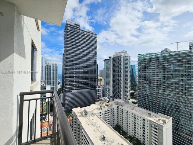 999 SW 1st Ave 3004, Miami, FL 33130