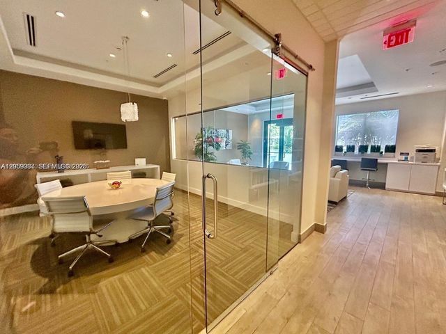 999 SW 1st Ave 3004, Miami, FL 33130