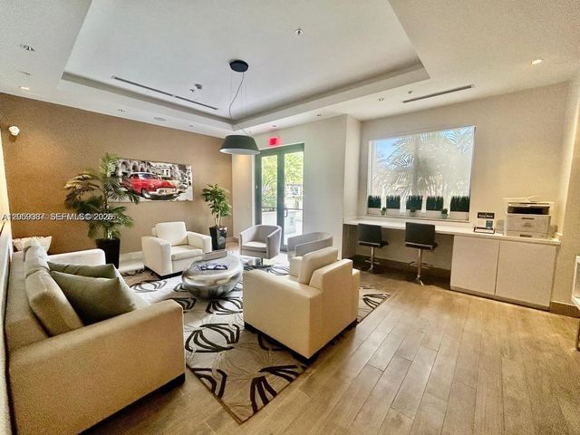 999 SW 1st Ave 3004, Miami, FL 33130