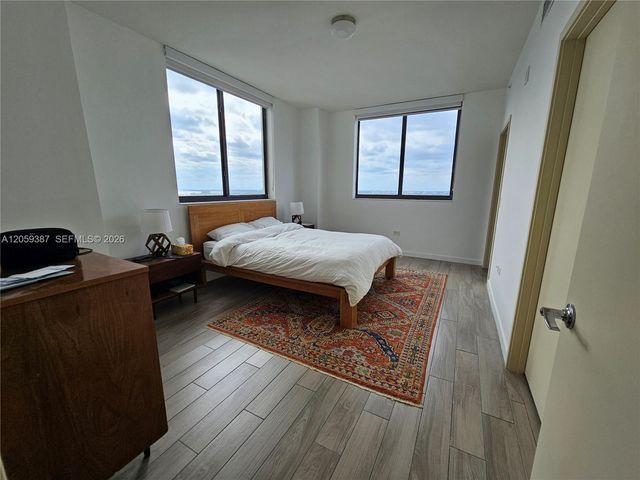 999 SW 1st Ave 3004, Miami, FL 33130