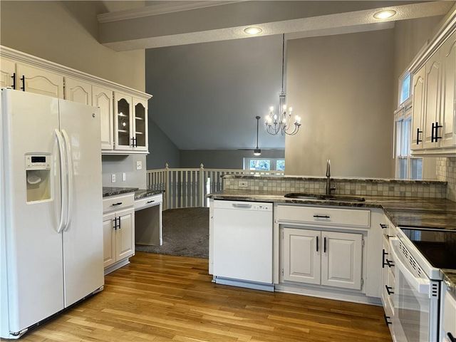 8503 W 156 Terrace, Overland Park, KS 66223